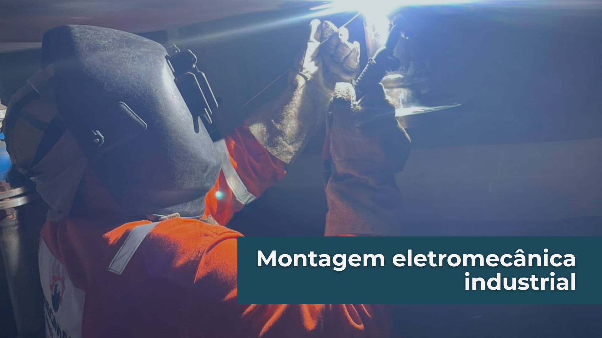 Montagem eletromecânica industrial: entenda por que a especialização técnica é decisiva